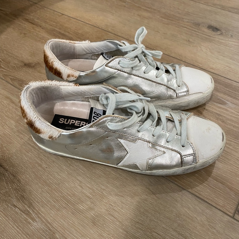 Golden Goose Sneakers women’s size 38. US women’s 7.5-8